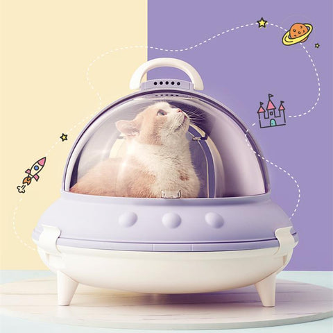 Spaceship Shaped Cat Litter Box