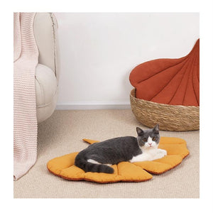 Leaf Shaped Cat Bed