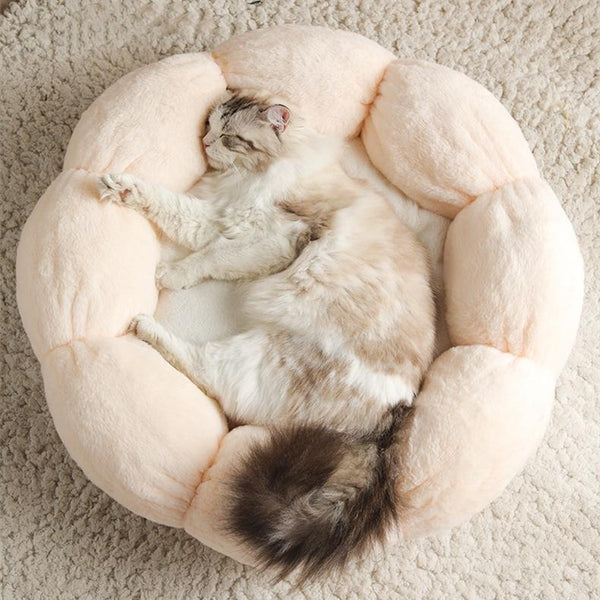 Flower Shaped Plush Cat Mat Bed